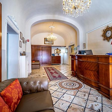 Hotel Minerva Pisa Exterior photo