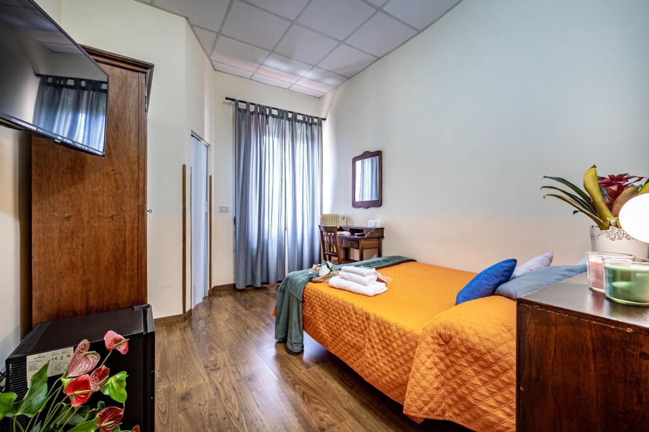 Hotel Minerva Pisa Exterior photo