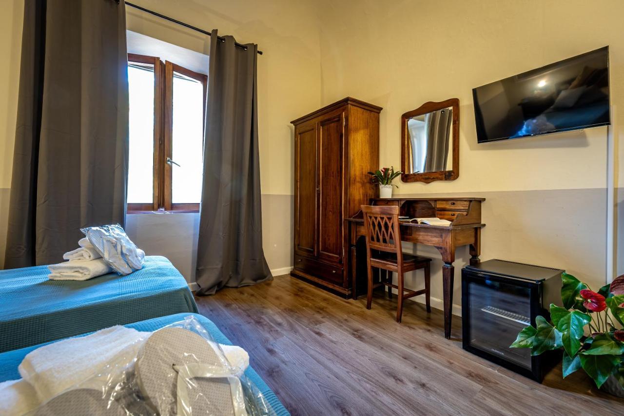 Hotel Minerva Pisa Exterior photo